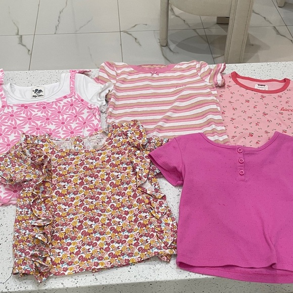 Girls bundle of cute tops size S/M - Picture 1 of 13